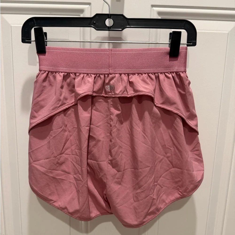 Alo Match Point Short - Pink Wild Rose